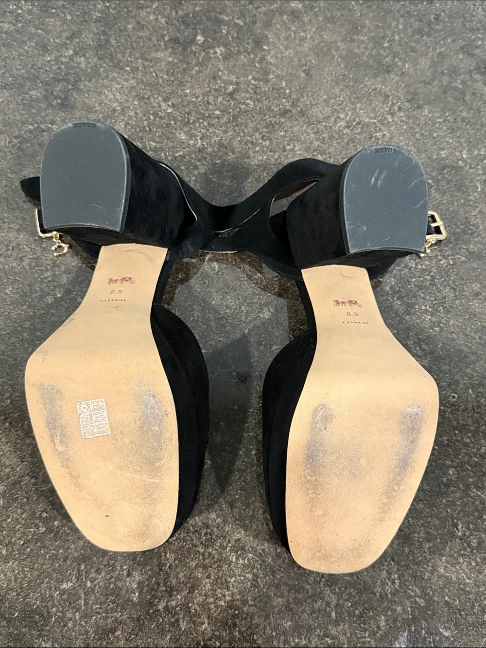 Coach Isabella Suede Black Platform Pump Heels Size 8.5